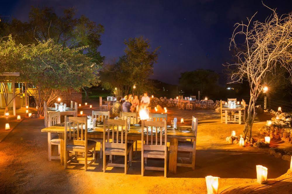 Anderssons Camp Hotel Okaukuejo Ngoại thất bức ảnh